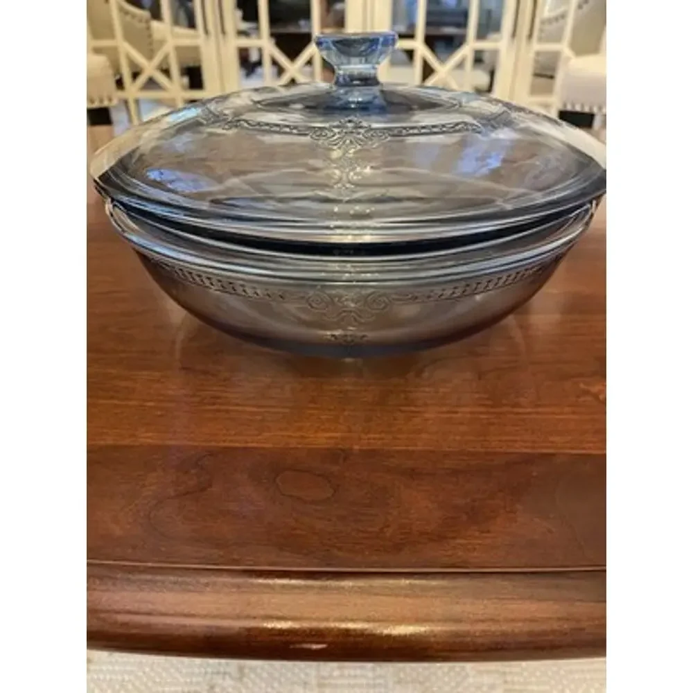 Anchor Hocking Philbe Sapphire Blue 2 qt. Round Covered Casserole With Lid